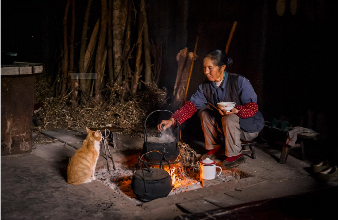 彝族火把节的来历和传说和风俗简介（彝族火把节是几月几日）