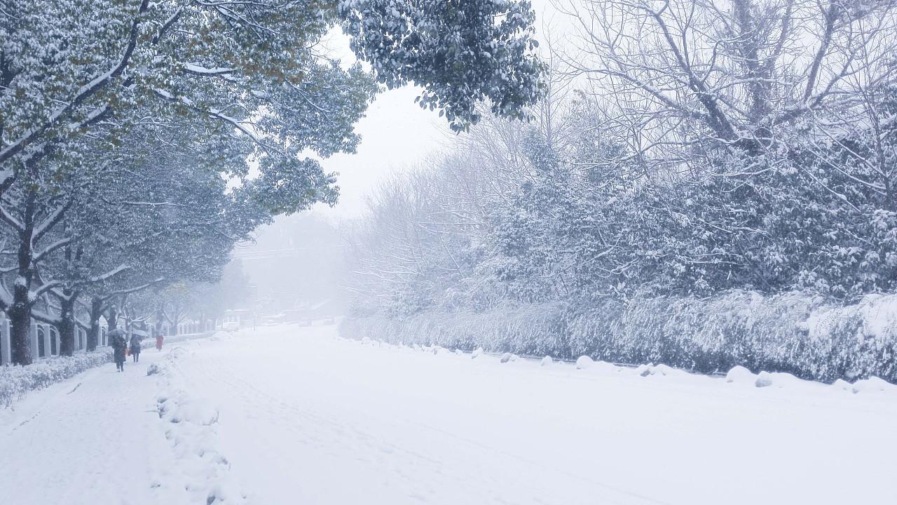 大雪节气习俗有哪些（24节气大雪节气有啥讲究）