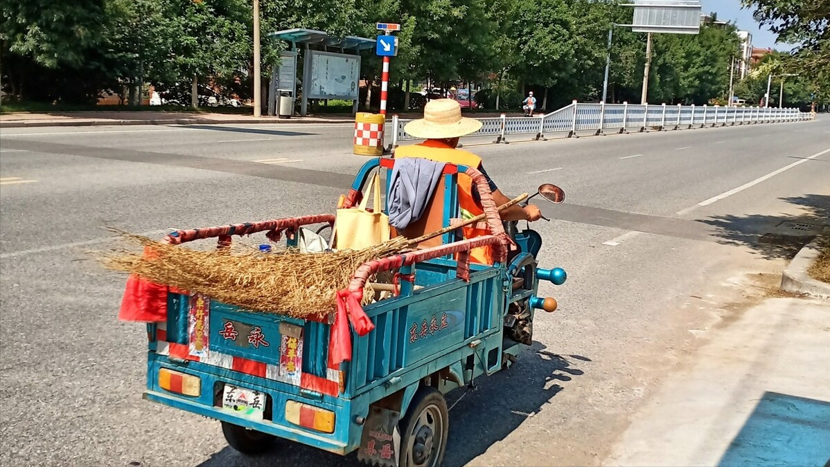 平凡岗位上的坚守——清洁工